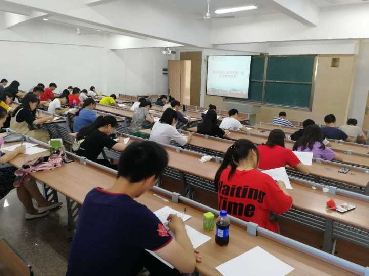 数学竞赛01.jpg